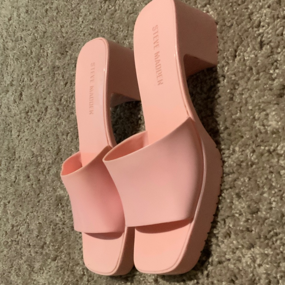 Steve Madden Light Pink Block Heel Mules - Picture 4 of 5